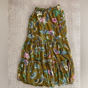 ⭐️AERIE Tiered Skirt⭐️